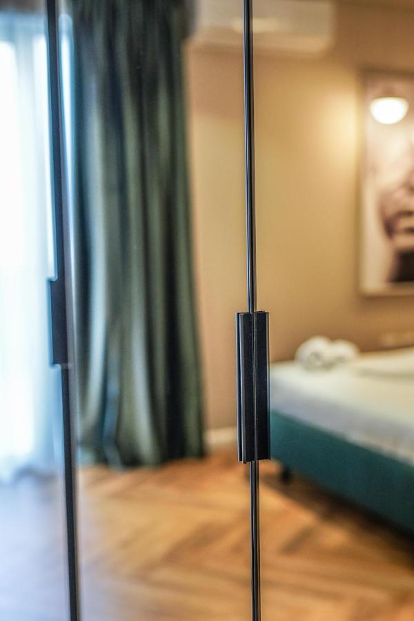 Haris Luxury Apartment No.4 Tirana Exterior foto