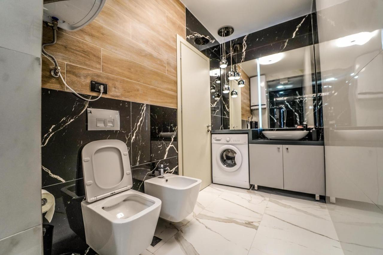 Haris Luxury Apartment No.4 Tirana Exterior foto