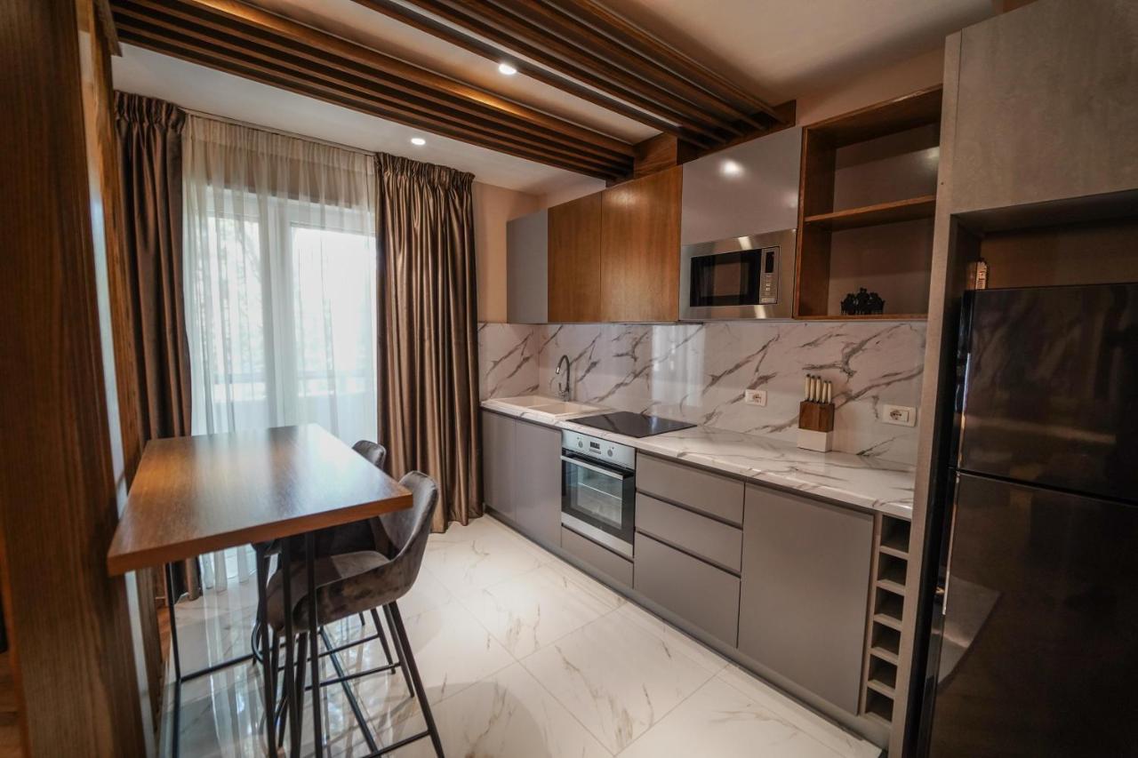 Haris Luxury Apartment No.4 Tirana Exterior foto
